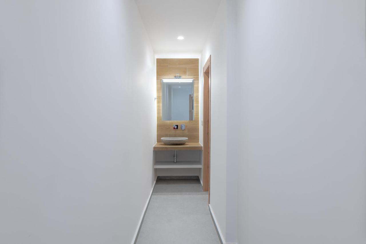 Secret Nest Apartment Плакиас Екстериор снимка